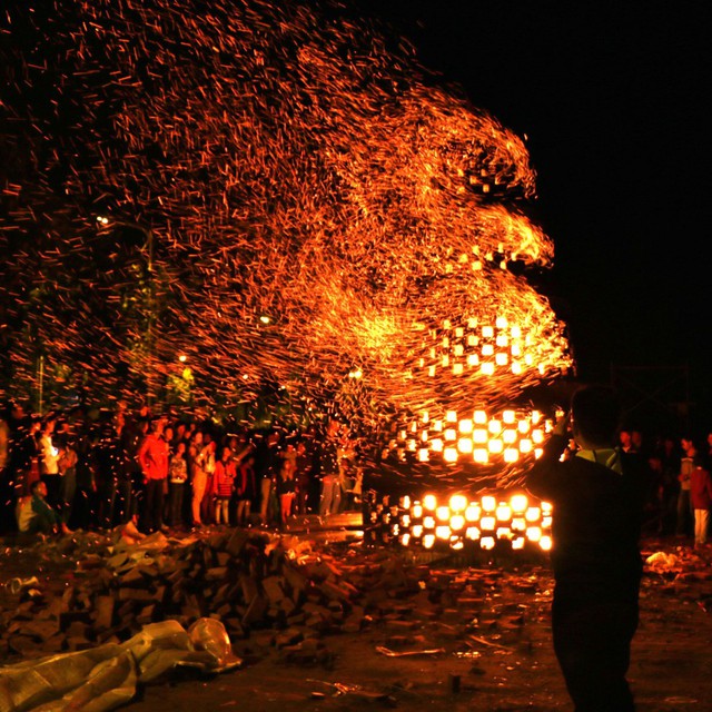 Bảy ngày phơi thịt, năm giờ nấu đường, hai tháng chờ lắng: Phía sau sự ra đời của 1 thương hiệu bánh trung thu trăm tuổi - Ảnh 2.