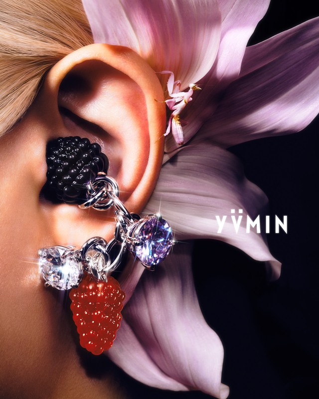Không phải Dior hay Chanel, đây mới là thương hiệu khiến giới trẻ phát cuồng sắn đón: Có gì phía sau những chiếc kẹp tóc hình dâu tây, lõi táo? - Ảnh 9.