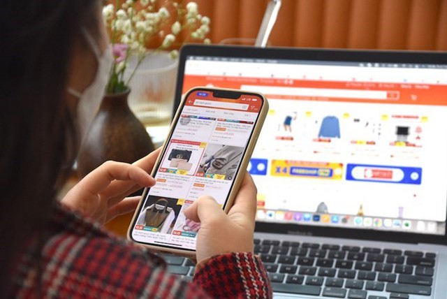 Shopee 30 ngày qua: Doanh thu giảm gần 603 tỷ đồng, số sản phẩm có đơn giảm 12-13%, chuyện gì đang xảy ra?  - Ảnh 3.