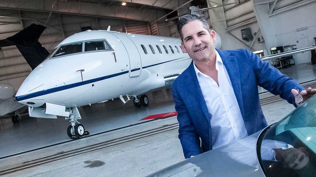 Triệu phú Grant Cardone.