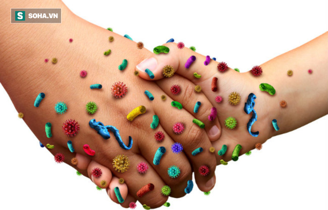 
Vi khuẩn kháng thuốc có thể lây lan từ cái bắt tay (Ảnh minh họa)
