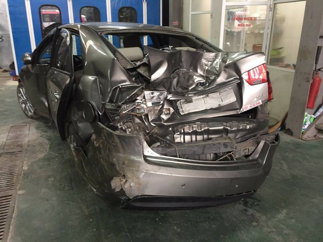 
Chiếc xe KIA của nhân vật T.V sau tai nạn
