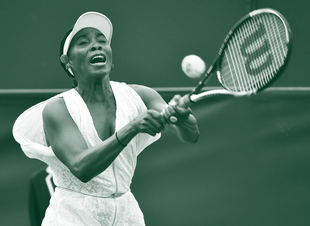 
Venus tưởng mình không còn sức lực để cầm vợt.

