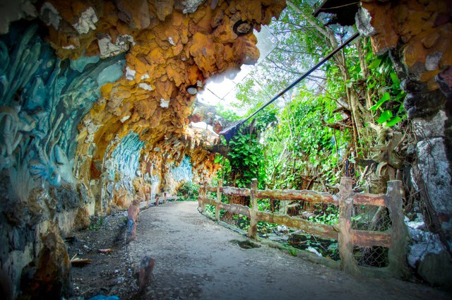 Nét đẹp mê hồn của công viên nước bỏ hoang tại Việt Nam qua báo Mỹ - Ảnh 3.