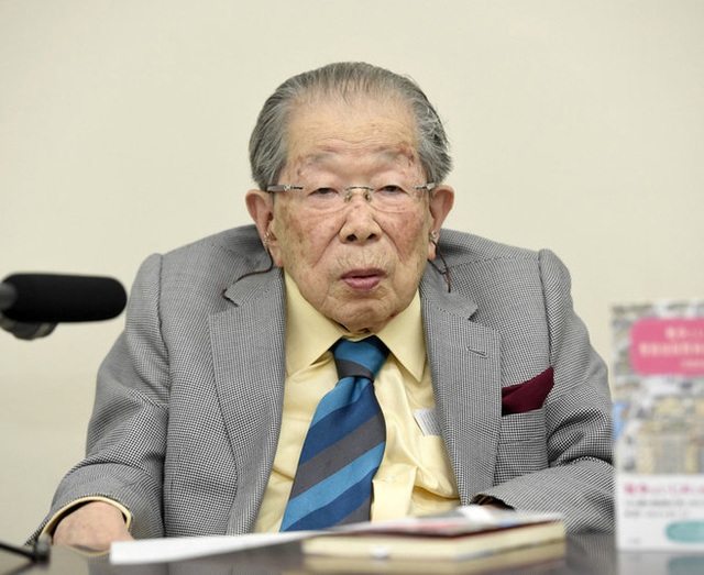 Ông Hinohara hồi năm 2015.