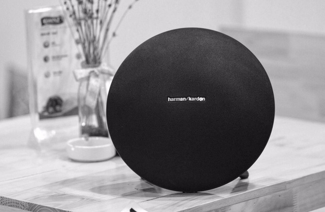 Loa Harman Kardon Onyx Studio 3