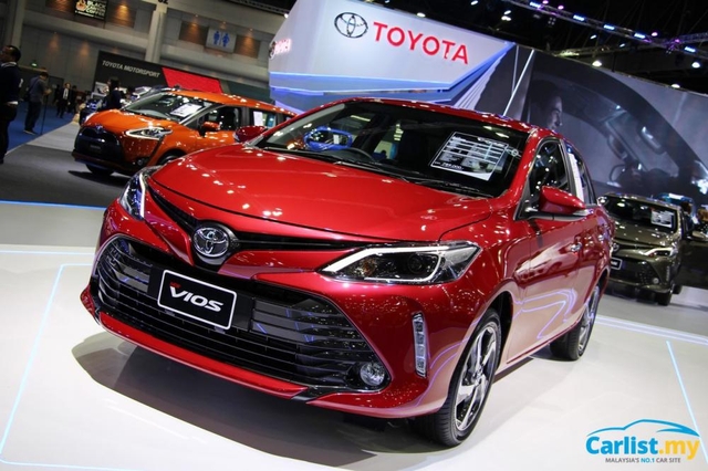 Toyota Vios vẫn được giảm giá trong tháng 11, ở mức dưới 500 triệu/chiếc