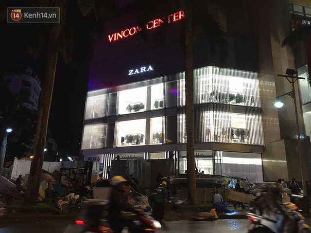 HOT: Tận mặt ngắm trọn 3 tầng của store Zara Hà Nội, to và sáng nhất phố Bà Triệu - Ảnh 1.