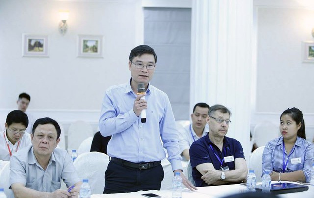 
Đại diện đơn vị lữ hành ở Hà Nội phát biểu tại tọa đàm Chiến dịch Nâng cao hình ảnh du khách Việt - một năm nhìn lại.
