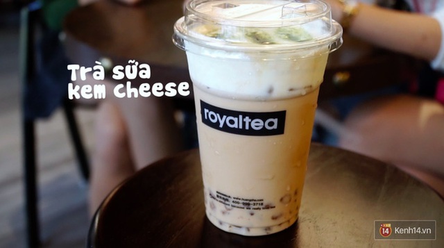 Trà sữa kem cheese ra mắt tại Hà Nội với tên gọi Royal tea, cơ sở đầu tiên tại Thái Phiên từng gây sốt đối với giới trẻ Hà Nội.