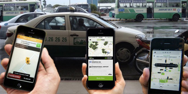 Nhiều hãng taxi truyền thống gặp khó trước Uber và Grab.
