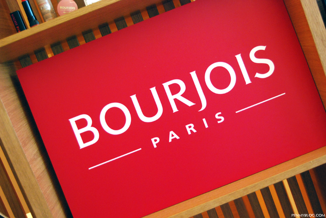 Bourjois hay bị đọc nhầm thành bông giua (bonjour - xin chào trong tiếng Pháp), nhưng đọc đúng phải là bua gioa.