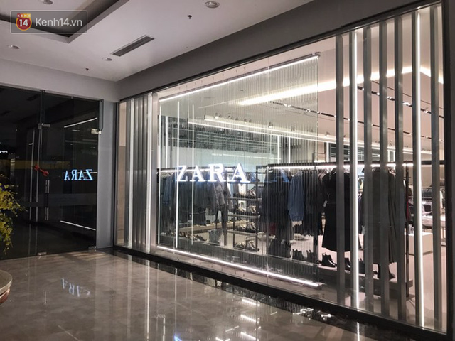 HOT: Tận mặt ngắm trọn 3 tầng của store Zara Hà Nội, to và sáng nhất phố Bà Triệu - Ảnh 2.