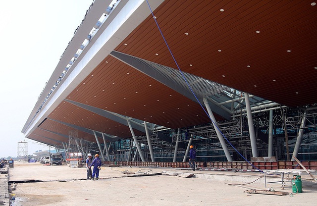 Cận cảnh nhà ga hành khách quốc tế hơn 3.500 tỷ đồng sắp hoàn thành ở Đà Nẵng - Ảnh 12.