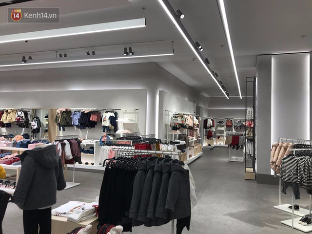 HOT: Tận mắt ngắm trọn 3 tầng của store Zara Hà Nội, to và sáng nhất phố Bà Triệu - Ảnh 13.