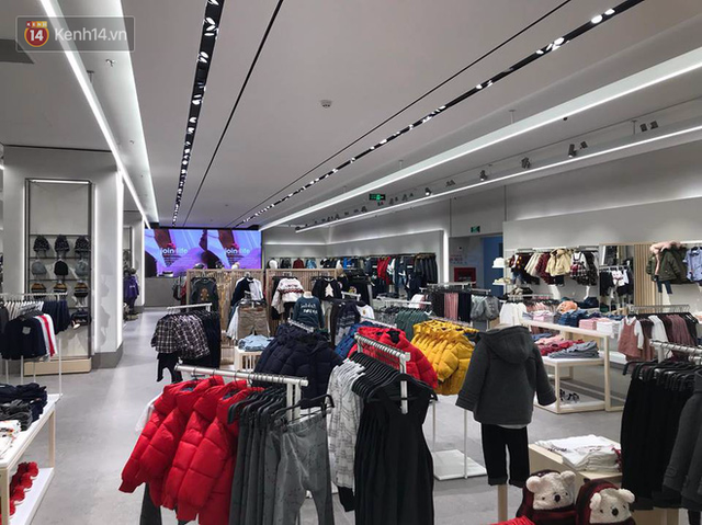 HOT: Tận mắt ngắm trọn 3 tầng của store Zara Hà Nội, to và sáng nhất phố Bà Triệu - Ảnh 14.