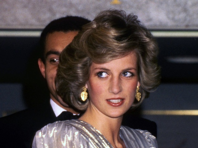 Nhìn lại cuộc đời cố công nương Diana: Những năm tháng không thể quên của một đóa hồng nước Anh - Ảnh 17.