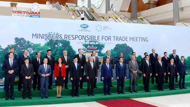 
Các nước thống nhất tiếp tục theo đuổi TPP 11 tại hội nghị các bộ trưởng APEC tại Hà Nội ngày 20/5
