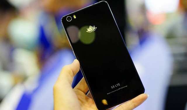 Chưa bao giờ trên thị trường lại có nhiều smartphone made in Việt Nam như thế này - Ảnh 3.