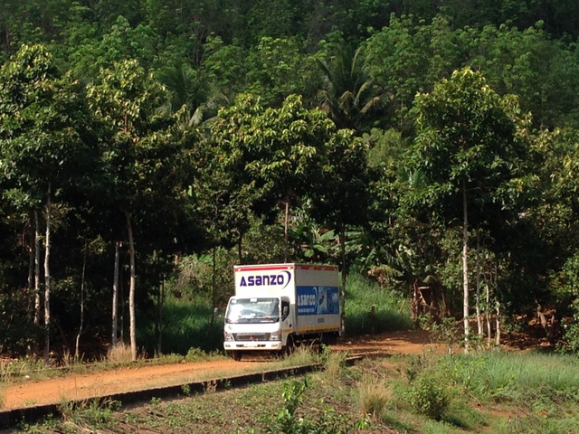 Không phải cứ hoành tráng đắt tiền là hay, chỉ cần rẻ và đẹp cũng đủ chiến thắng – Cách ông chủ Asanzo chiếm lấy 15% thị phần tivi Việt chỉ sau 3 năm - Ảnh 2.