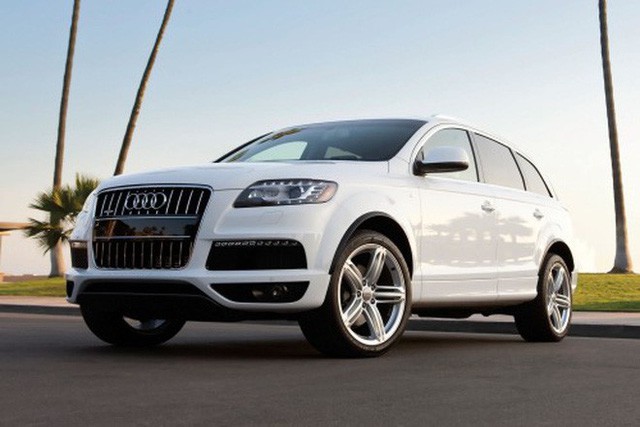 Hay Audi Q7.