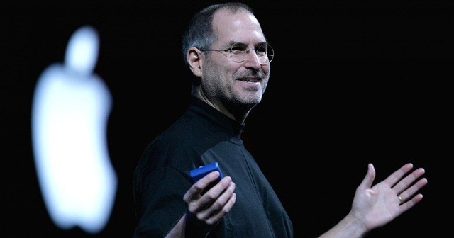 Steve Jobs đóng vai trò rất quan trọng trong thành công của Apple, nhưng chính sách của ông không còn hợp lý trong thời đại ngày nay nữa.
