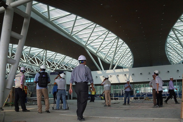 Cận cảnh nhà ga hành khách quốc tế hơn 3.500 tỷ đồng sắp hoàn thành ở Đà Nẵng - Ảnh 7.