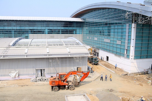 Cận cảnh nhà ga hành khách quốc tế hơn 3.500 tỷ đồng sắp hoàn thành ở Đà Nẵng - Ảnh 8.