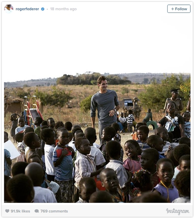 
Federer trong chuyến thăm châu Phi
