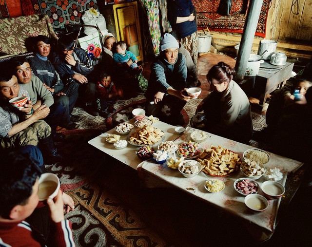 Những bức ảnh siêu thực ở Mông Cổ - Ảnh 6.