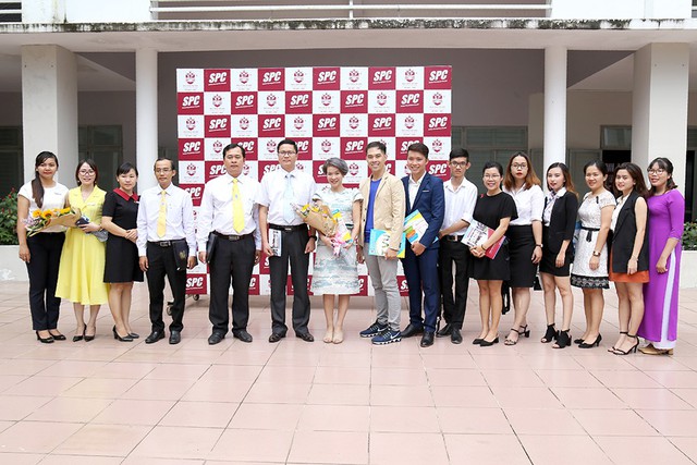 Pharmacity chú trọng phát triển dược sĩ chất lượng cao, tiên phong triển khai chương trình hợp tác đào tạo liên thông Cao đẳng, Đại học - Ảnh 6. Pharmacity chú trọng phát triển dược sĩ chất lượng cao, tiên phong triển khai chương trình hợp tác đào tạo liên thông Cao đẳng, Đại học - Ảnh 6.