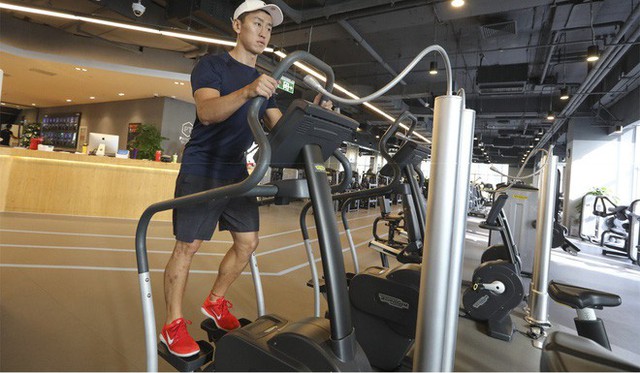 Phòng gym ở Trung Quốc phải lọc không khí và bơm thêm oxy để chống lại ô nhiễm - Ảnh 2.
