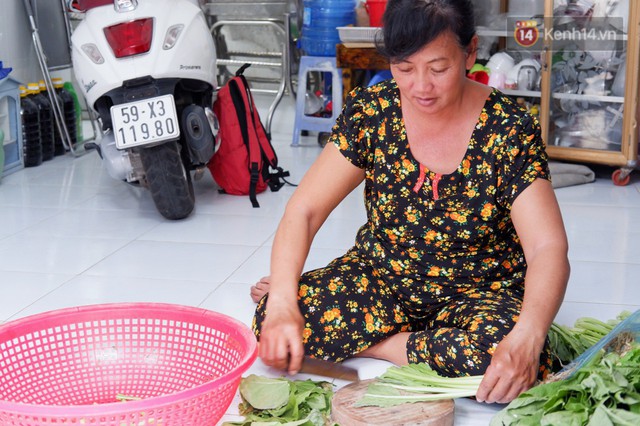 Người mẹ đơn thân ở Sài Gòn nuôi heo 100kg như thú cưng trong nhà: Nó đang giảm cân, con gái con đứa gì mập quá chừng! - Ảnh 9.