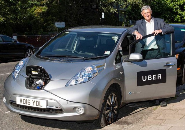 Khách hàng của Uber sẽ phải trả thêm phí không khí sạch để giảm ô nhiễm môi trường tại London - Ảnh 1.