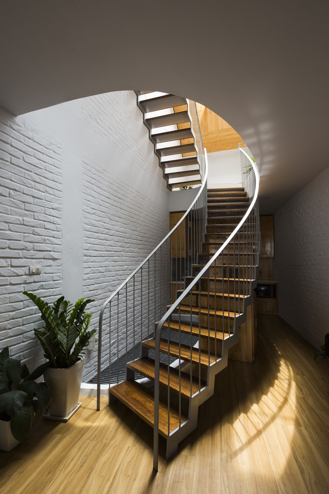 Ngôi nhà ống 41m² trên đất méo nhưng với thiết kế tài tình, góc nào nhìn cũng đẹp như tranh nghệ thuật ở Hà Nội - Ảnh 15. Ngôi nhà ống 41m² trên đất méo nhưng với thiết kế tài tình, góc nào nhìn cũng đẹp như tranh nghệ thuật ở Hà Nội - Ảnh 15.