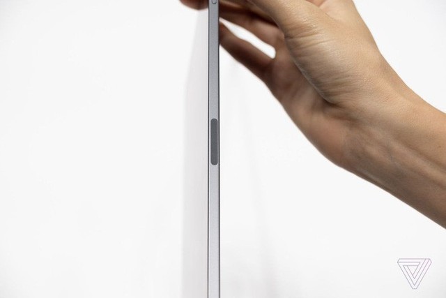 Cận cảnh iPad Pro mới, chiếc tablet có thiết kế toàn màn hình của Apple - Ảnh 9.
