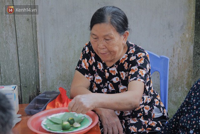 Về thăm ngôi làng ở Hà Nội có 1.000 quả cau mới cưới được vợ, người lớn trẻ nhỏ lúc nào môi cũng đỏ hồng - Ảnh 13.