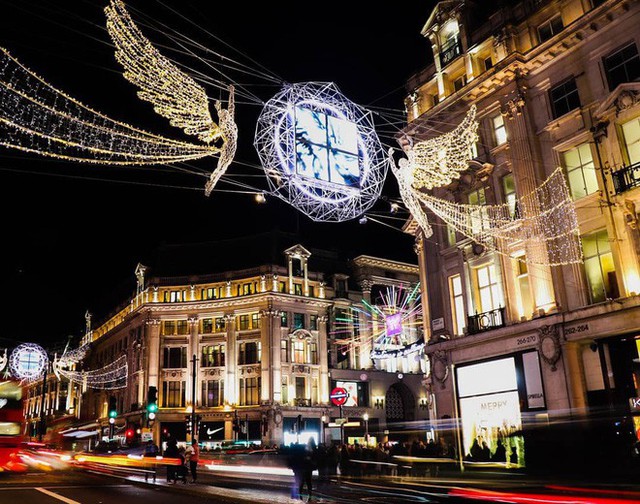 Những khoảnh khắc giao mùa ở London: Cả thành phố được trang hoàng lộng lẫy cho mùa Giáng sinh đang đến - Ảnh 6.