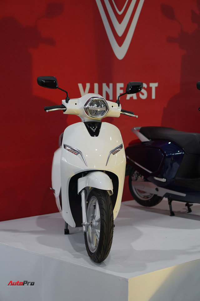 Ai sẽ là người mua xe máy điện VinFast Klara? - Ảnh 4.