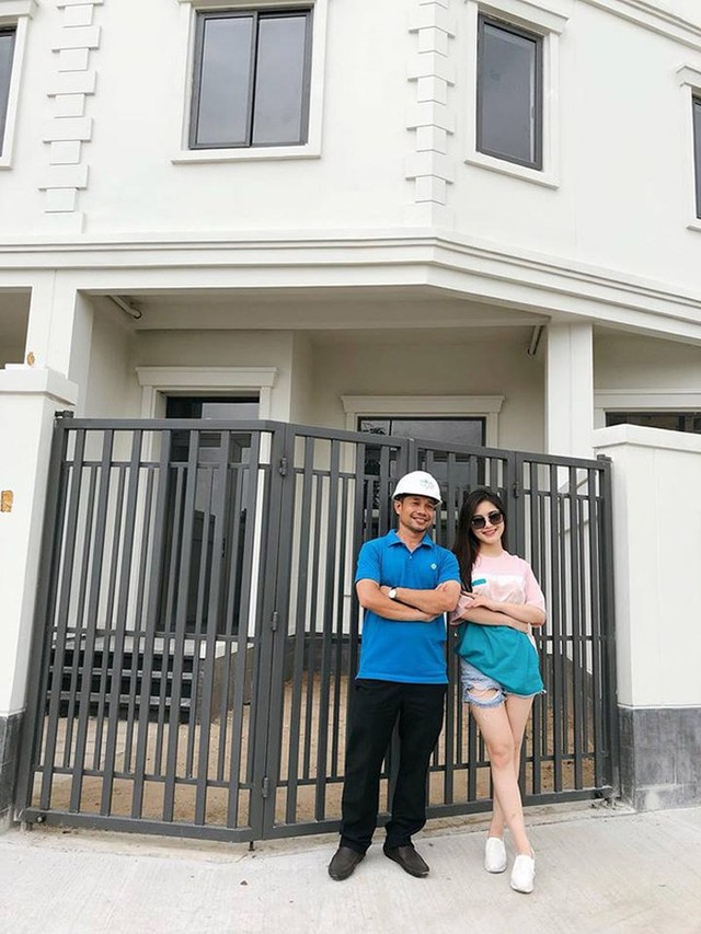 Khối tài sản “không phải dạng vừa” của loạt sao Việt dưới 25 tuổi: Nhà lầu hạng sang, xế hộp khủng và vô số hàng hiệu - Ảnh 7. Khối tài sản “không phải dạng vừa” của loạt sao Việt dưới 25 tuổi: Nhà lầu hạng sang, xế hộp khủng và vô số hàng hiệu - Ảnh 7.