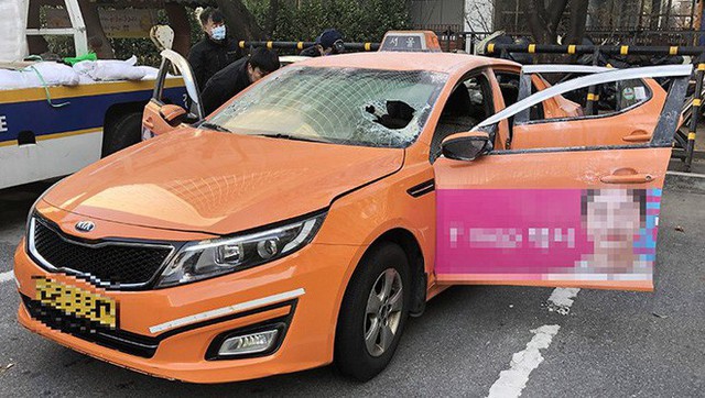 Hàn Quốc: Tài xế taxi truyền thống tự thiêu để phản đối dịch vụ đi chung xe - Ảnh 1. Hàn Quốc: Tài xế taxi truyền thống tự thiêu để phản đối dịch vụ đi chung xe - Ảnh 1.