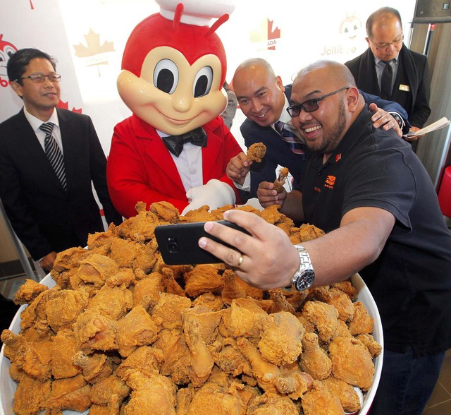 Câu chuyện về Jollibee - thủ phạm khiến đế chế McDonalds mất 40 năm vẫn không thể đứng số 1 tại Philippines - Ảnh 8.