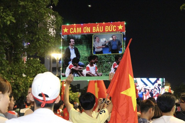 Bầu Đức: Sau AFF Cup, tôi muốn bóng đá Việt Nam vươn tầm châu lục - Ảnh 2.