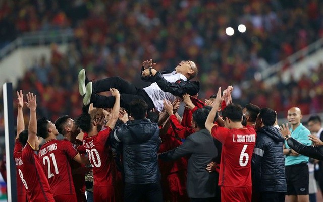 Bầu Đức: Sau AFF Cup, tôi muốn bóng đá Việt Nam vươn tầm châu lục - Ảnh 8.