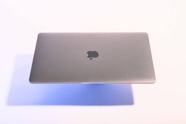 Apple có vẻ như đã đi quá xa trong việc tăng giá iPhone, iPad và MacBook năm 2018 - Ảnh 11. Apple có vẻ như đã đi quá xa trong việc tăng giá iPhone, iPad và MacBook năm 2018 - Ảnh 11.