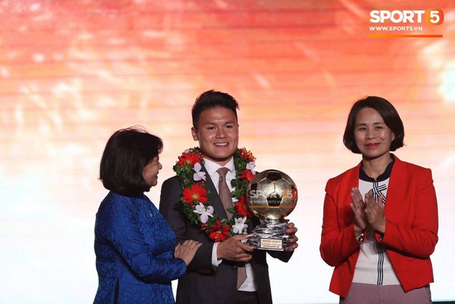 Nguyễn Quang Hải, người được lịch sử lựa chọn - Ảnh 8. Nguyễn Quang Hải, người được lịch sử lựa chọn - Ảnh 8.