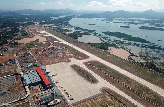 [Hồ sơ] Ngành hàng không 2018: Thị phần Vietjet Air vượt mặt Vietnam Airlines, bầu trời chật chội, hãng tư nhân rậm rịch xin cất cánh - Ảnh 5.