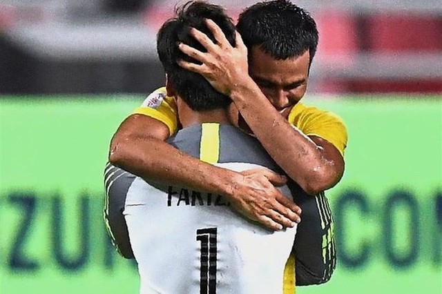  ‘Quá khứ đau thương’ trước Việt Nam của thủ môn số 1 Malaysia - Ảnh 1.