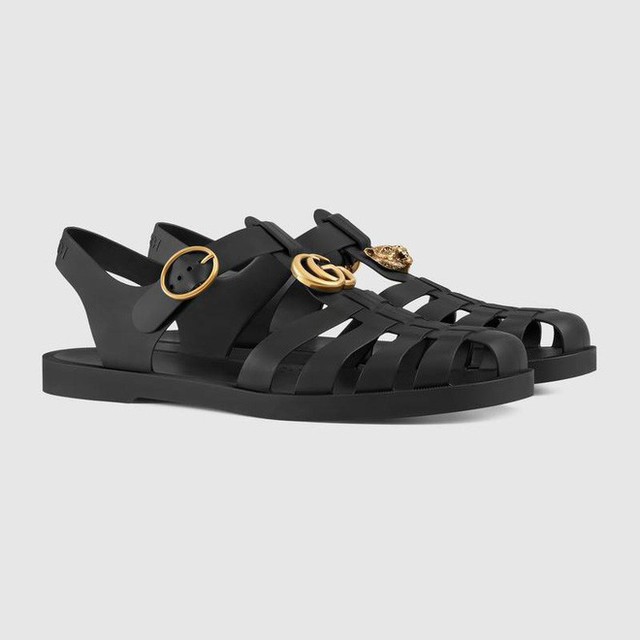 Có giá hơn 11 triệu nhưng hình như sandal của Gucci trông quá giống dép rọ bộ đội của nước ta thì phải - Ảnh 4.