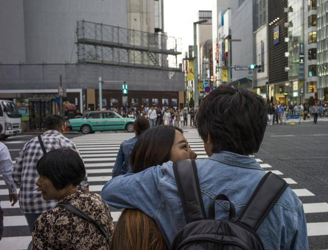 Câu chuyện “lười chăn gối” ngày càng phổ biến ở các cặp vợ chồng Nhật Bản: Khi áp lực công việc không phải lý do duy nhất - Ảnh 1.